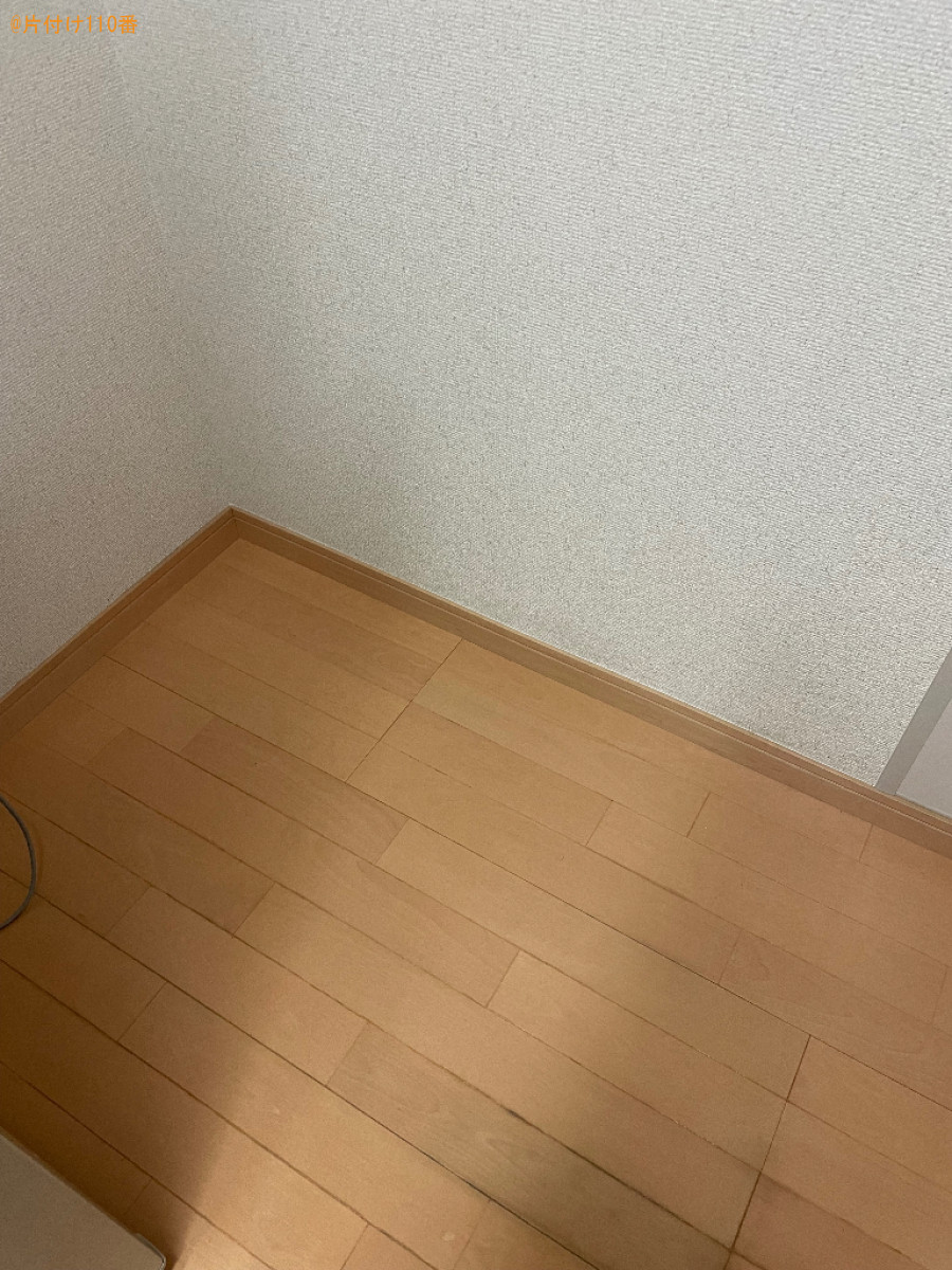 台所と洗面所とお風呂場の清掃と犬のゲージがあった場所の清掃ご依頼